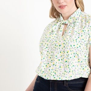 ELOQUII TieNeck Doleman Top in Tropicool Pineapple